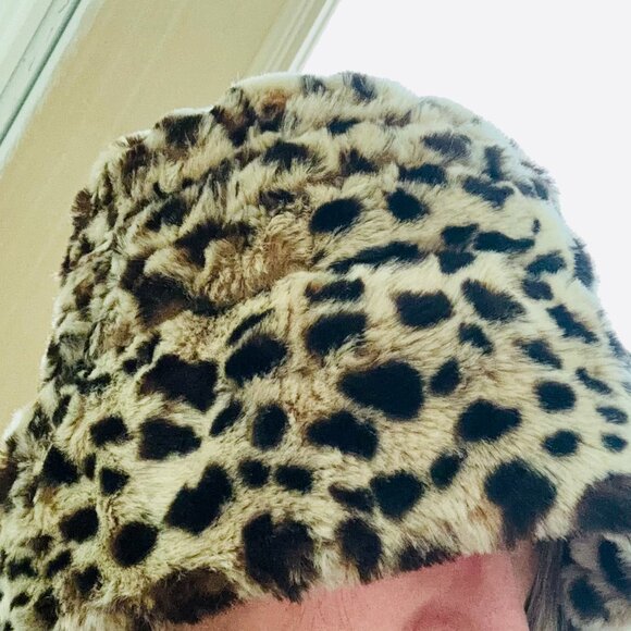 Parkhurst Canada Faux Fur Leopard Print Hat - One Size - Picture 2 of 5